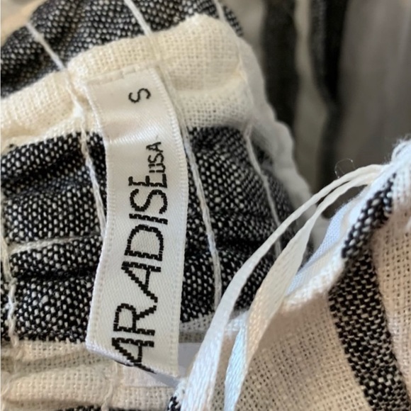 Striped Halter Romper - Picture 5 of 5